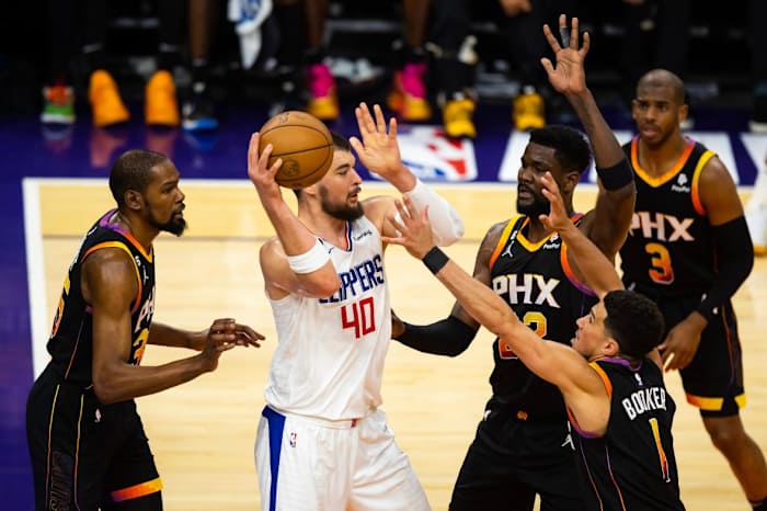 Phoenix Suns defense is unproven in its effectiveness under a new system in 2023-24.